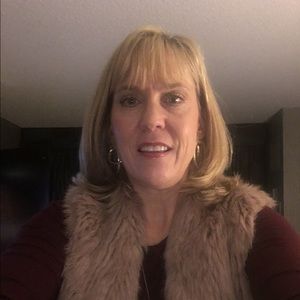 Meet your Posher, Karen